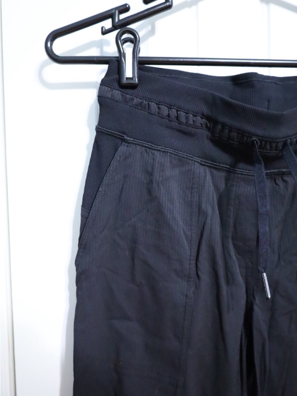 Lululemon Dance Studio Crop *25" Black Womens Size 4 - Picture 5 of 10